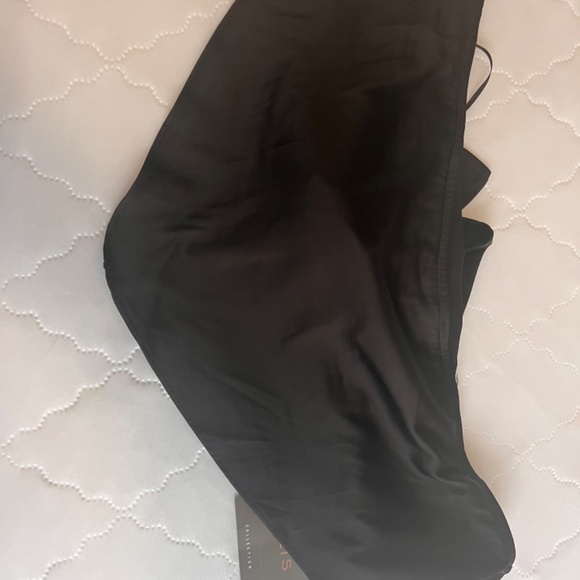 NWT Strapless tie back Crop top NWT - Picture 3 of 6